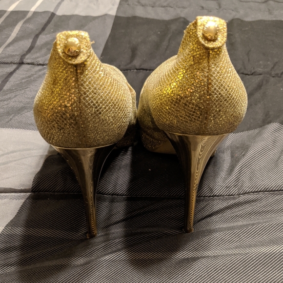 Michael Kors size 8.5 heels - Picture 6 of 8